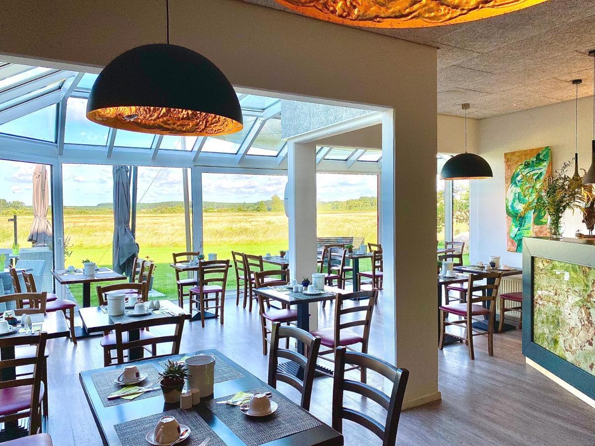 וארן Hotel Am Mueritz-Nationalpark מראה חיצוני תמונה